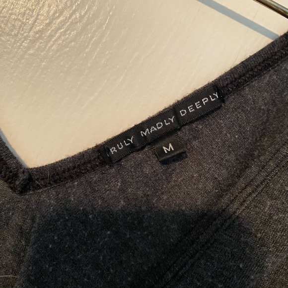 LOT OF 6 Target and UO Tank/Tee Basics Shirts, Black/Taupe/Gray, Size S/M - Picture 14 of 14